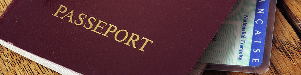 Couverture page Carte nationale d'identite et passeport